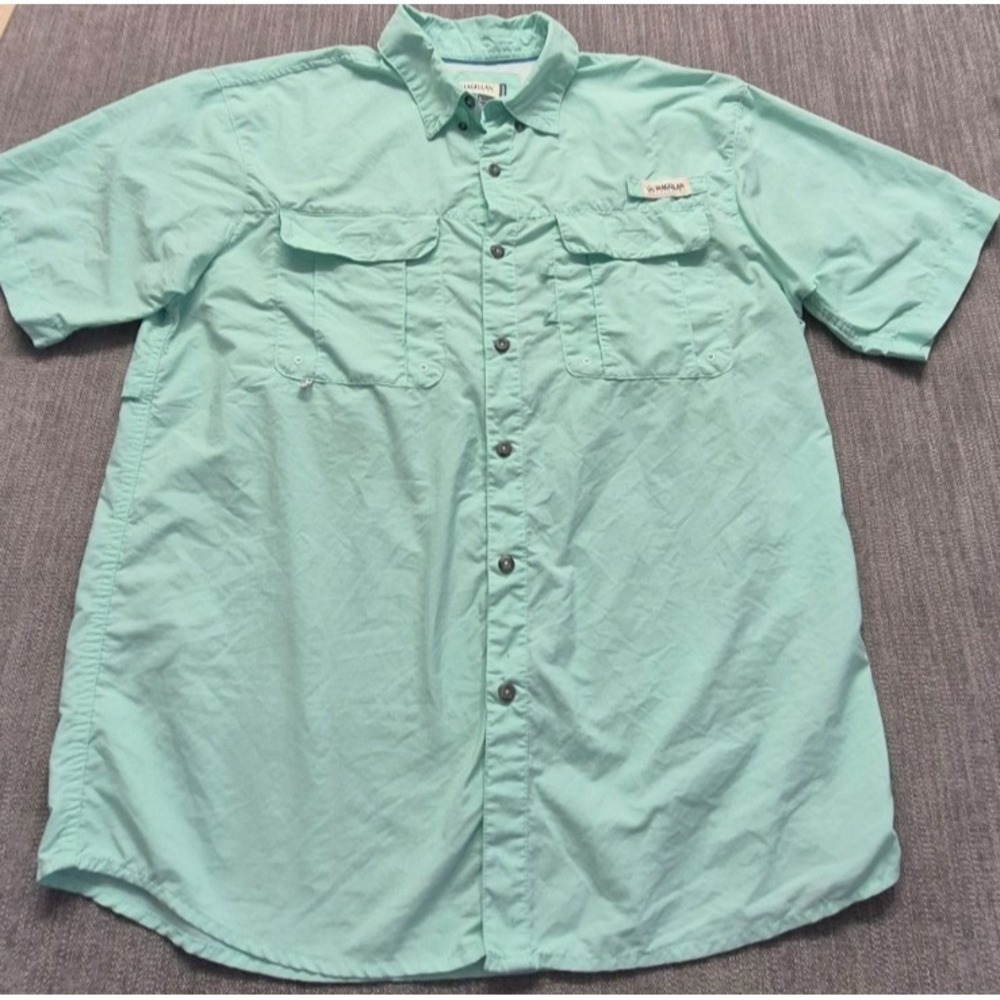 Magellan Laguna Madre men's blue moisture wicking fish gear shirt LG relaxed fit